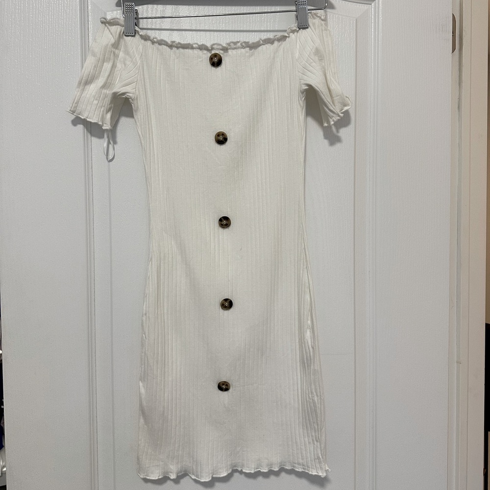 WHITE SUMMER DRESS